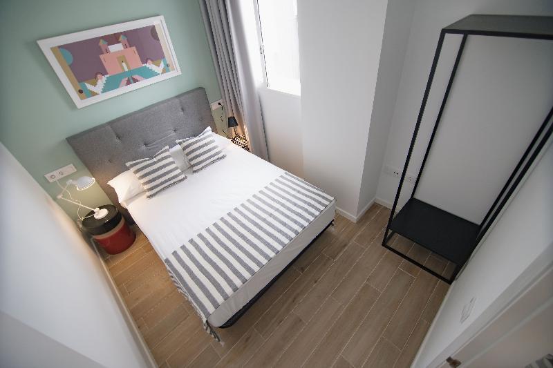 Apartamentos Libere Valencia Abastos Ngoại thất bức ảnh