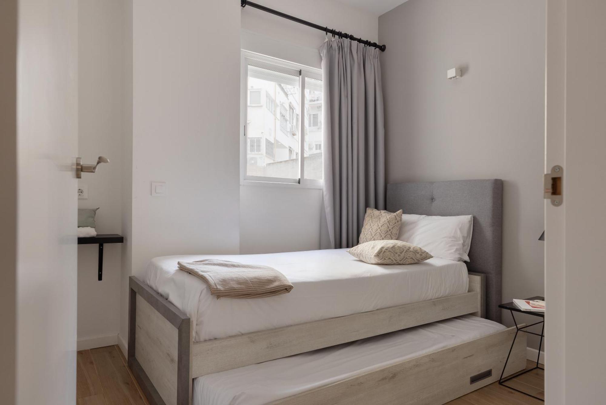Apartamentos Libere Valencia Abastos Ngoại thất bức ảnh